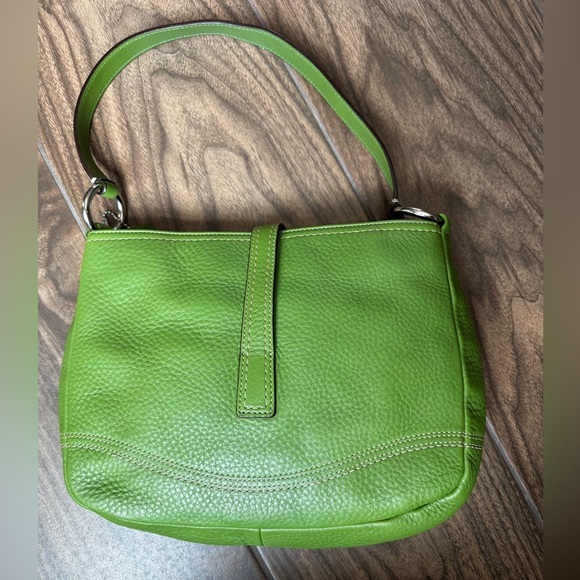 COACH Hampton Hobo 2008 - Picture 12 of 13